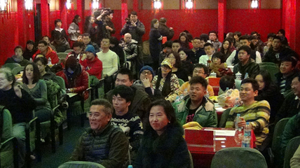 小劇場聯(lián)盟辦首屆交流會(huì)，戲劇從業(yè)者齊聚獻(xiàn)計(jì)獻(xiàn)策